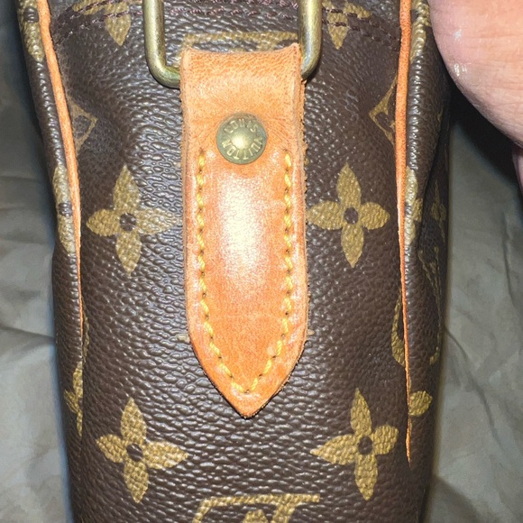 Louis Vuitton Monogram Potomac Crossbody Messenger - Picture 15 of 16